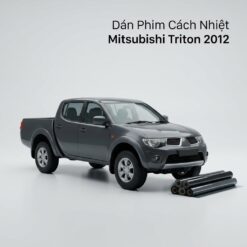 Dán Phim Cách Nhiệt Mitsubishi Triton 2012 Thi Công Chuyên Nghiệp TPHCM