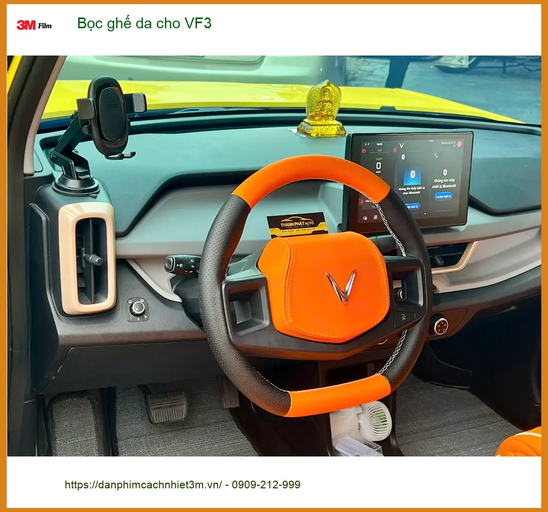 Chị Thanh Vân bọc ghế da VinFast VF3 tại Quận 2, nâng tầm nội thất
