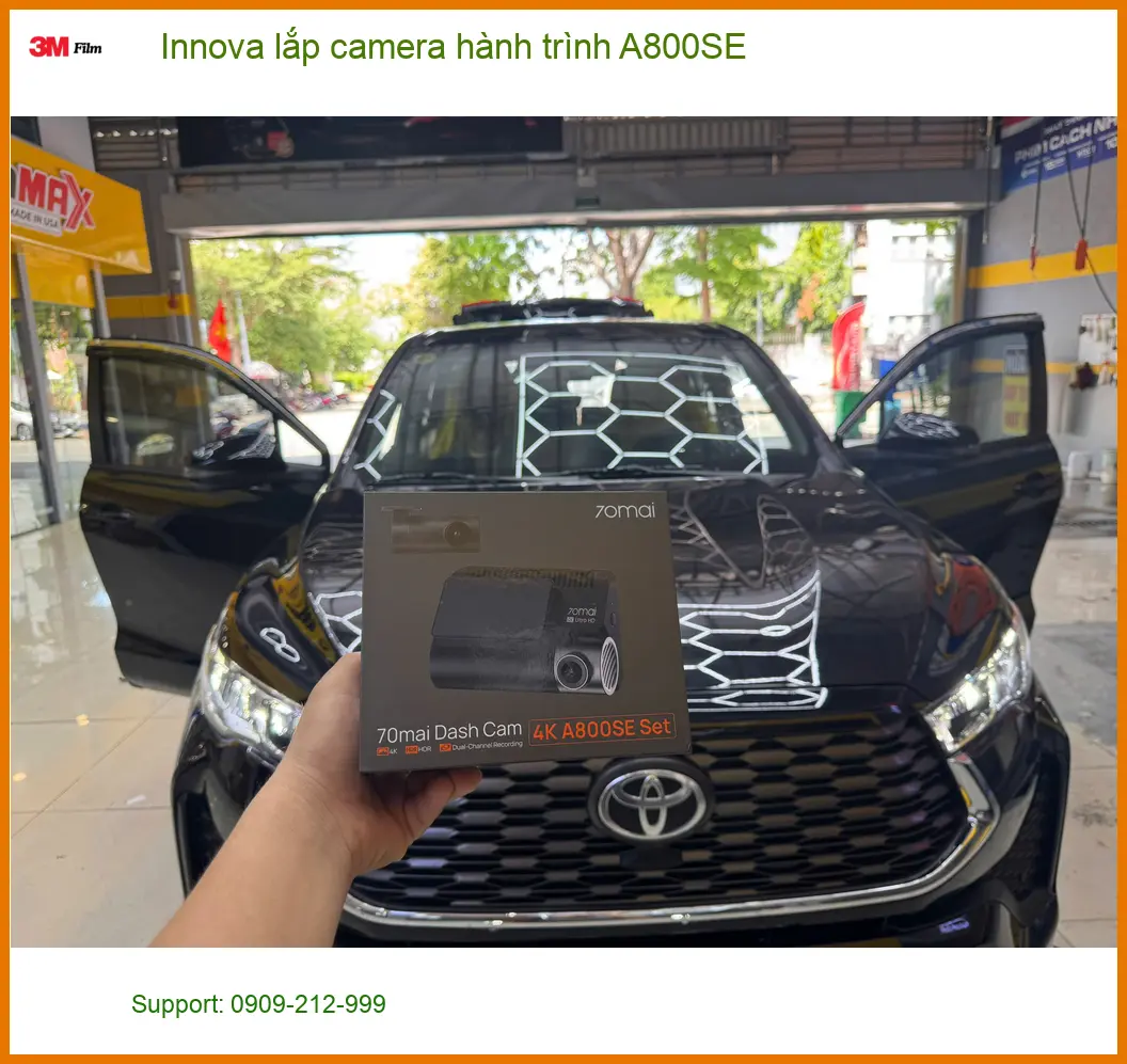 Anh Khôi lắp camera hành trình A800SE cho Toyota Innova tại Quận 9