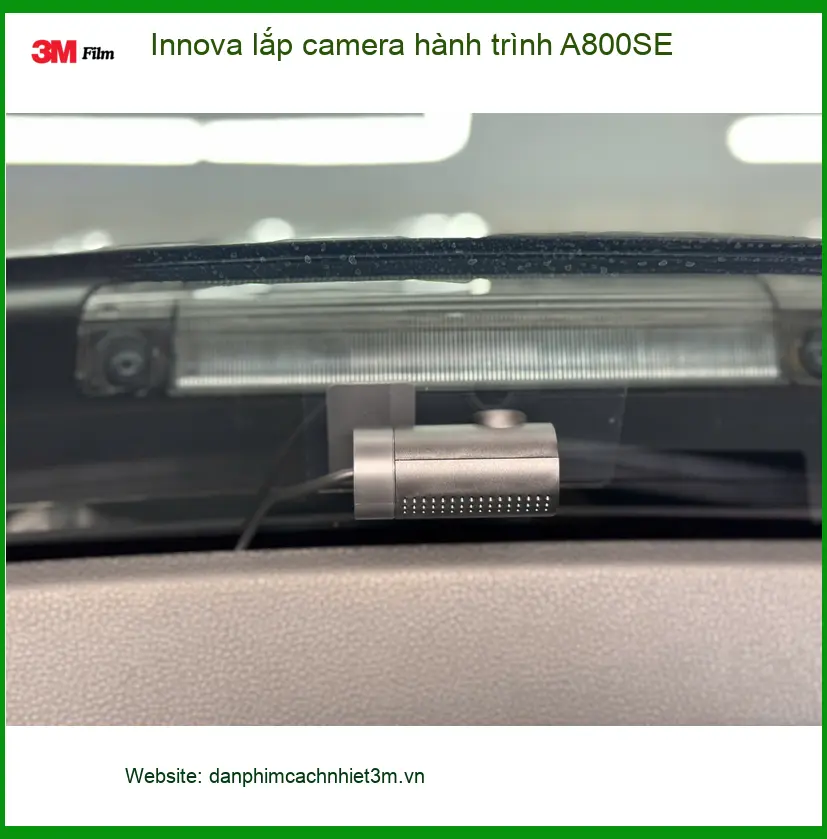 Anh Tùng lắp camera hành trình A800SE Innova tại Củ Chi để yên tâm lái xe đường dài ảnh thực tế 2