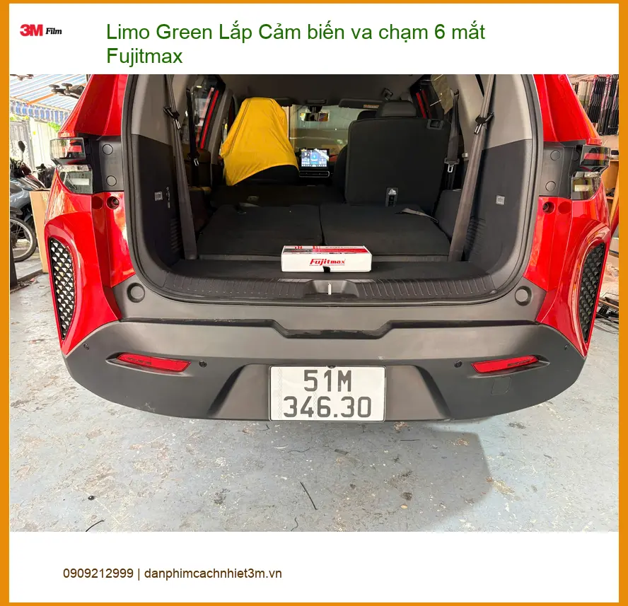 Anh Hoàng Limo Green lắp cảm biến va chạm 6 mắt Fujitmax ở Hóc Môn ảnh thực tế 2