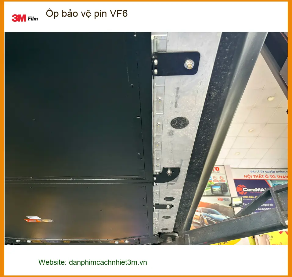 Anh Khải lắp Ốp bảo vệ pin VinFast VF6 tại Quận 9 để đảm bảo an toàn ảnh thực tế 4
