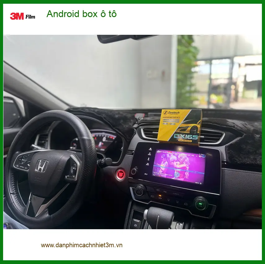 Chị Thảo lắp Android box ô tô cho Hyundai Accent tại Bình Chánh để xem YouTube tiện lợi ảnh thực tế 2