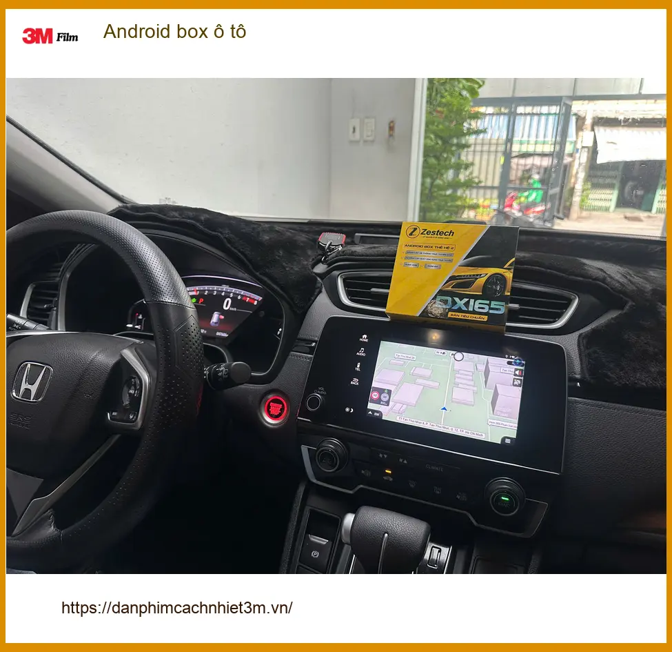 Chị Thảo lắp Android box ô tô cho Hyundai Accent tại Bình Chánh để xem YouTube tiện lợi ảnh thực tế 3