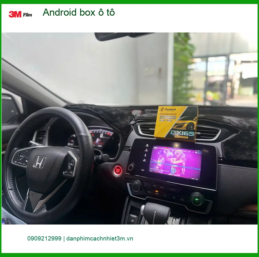 Cô Lan Anh lắp Android box ô tô cho Mazda 3 tại Quận Bình Thạnh tiện lợi.