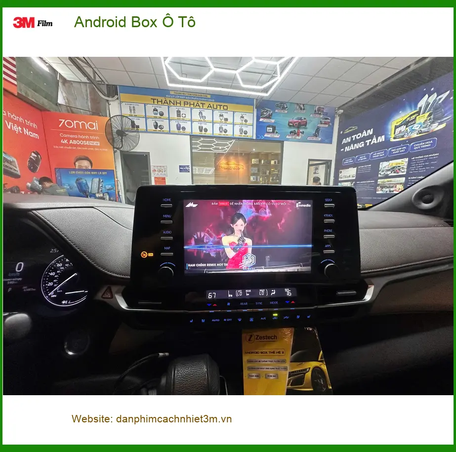 Anh Kiệt lắp Android Box Ô Tô cho Hyundai Santa Fe tại Quận Tân Phú để xem giải trí