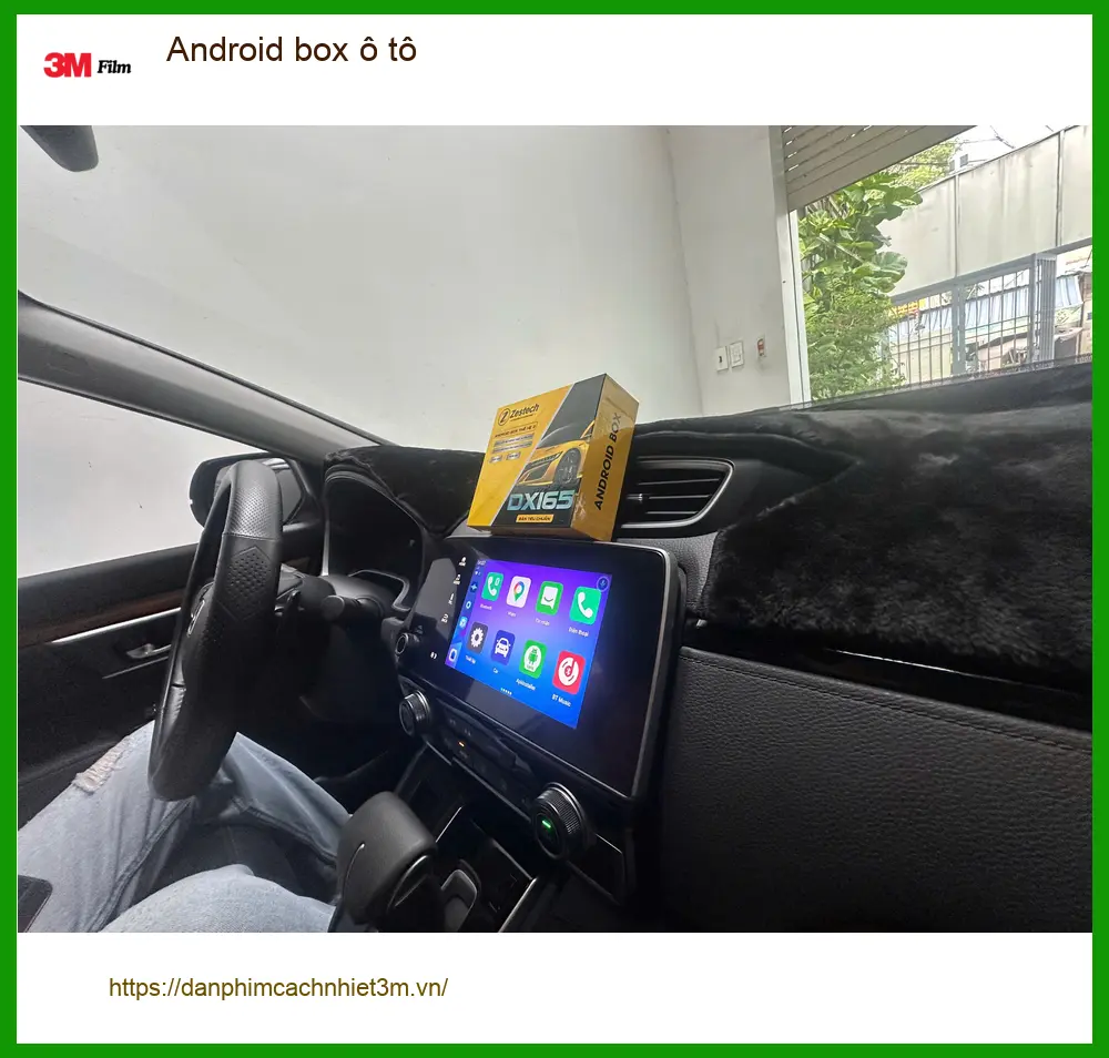 Chị Thanh lắp Android box ô tô Hyundai Accent tại Quận 4 vì màn zin ít tính năng
