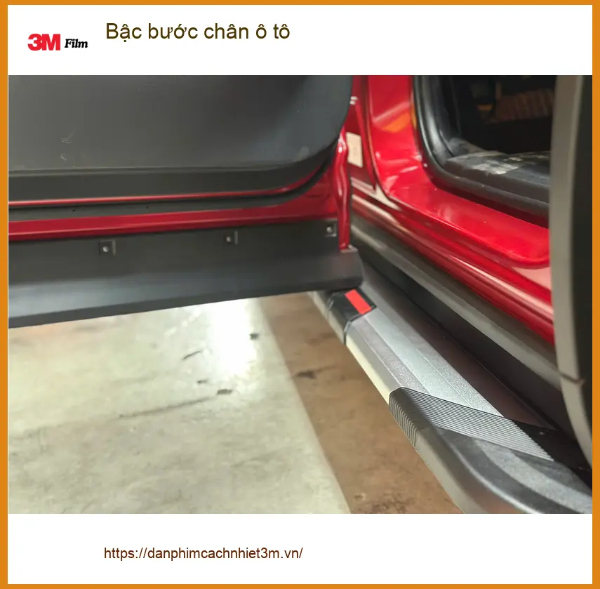 Anh Khải lắp bậc bước chân ô tô cho Hyundai Santa Fe tại Quận Bình Thạnh ảnh thực tế 2