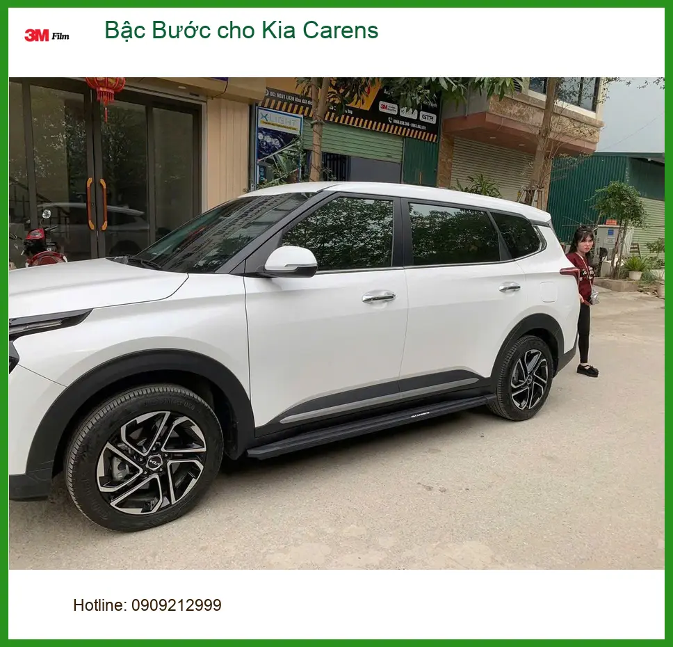 Anh Khải lắp Bậc Bước cho Kia Carens tại Quận Tân Phú để gia đình dễ dàng lên xuống xe ảnh thực tế 5