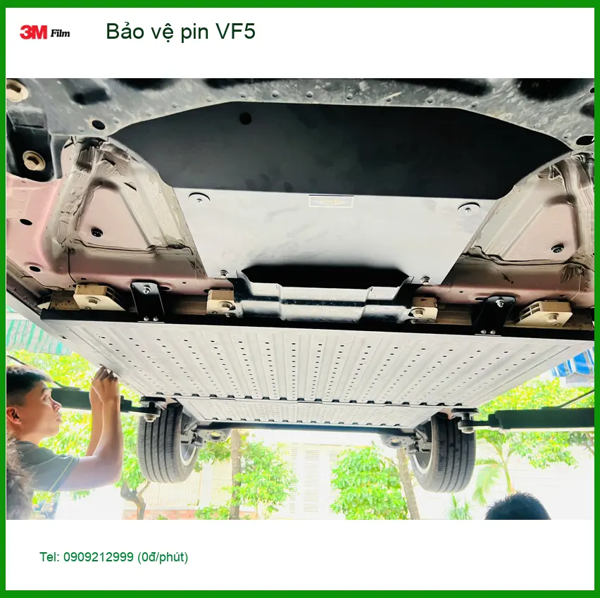 Chị Thùy Trang bảo vệ pin VinFast VF5 tại Gò Vấp tránh chai pin do sạc không đúng cách ảnh thực tế 5