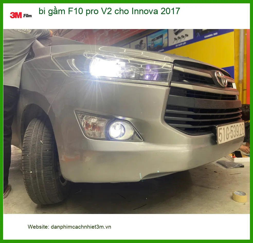 Anh Tấn lắp bi gầm F10 pro V2 cho Innova 2017 vì hay đi đêm ở Quận Bình Tân ảnh thực tế 3