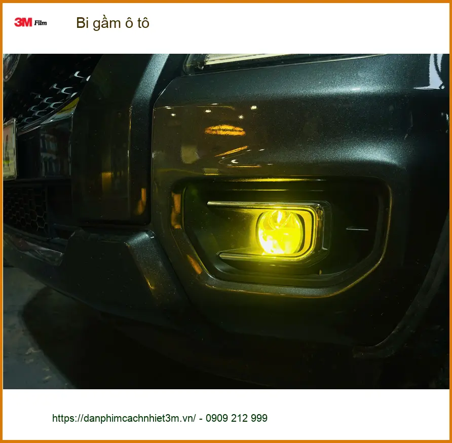 Chú Thắng lắp bi gầm ô tô cho Hyundai Creta tại Bình Chánh vì đèn zin mờ. ảnh thực tế 3