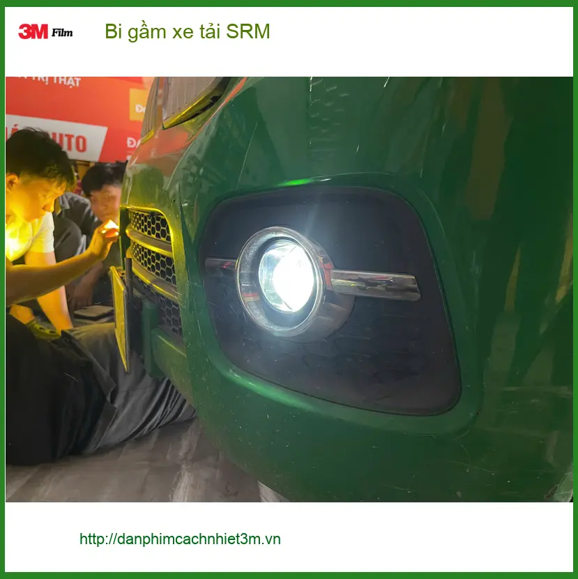 Chú Minh độ bi gầm xe tải SRM tại Củ Chi để cải thiện tầm nhìn vào ban đêm ảnh thực tế 4