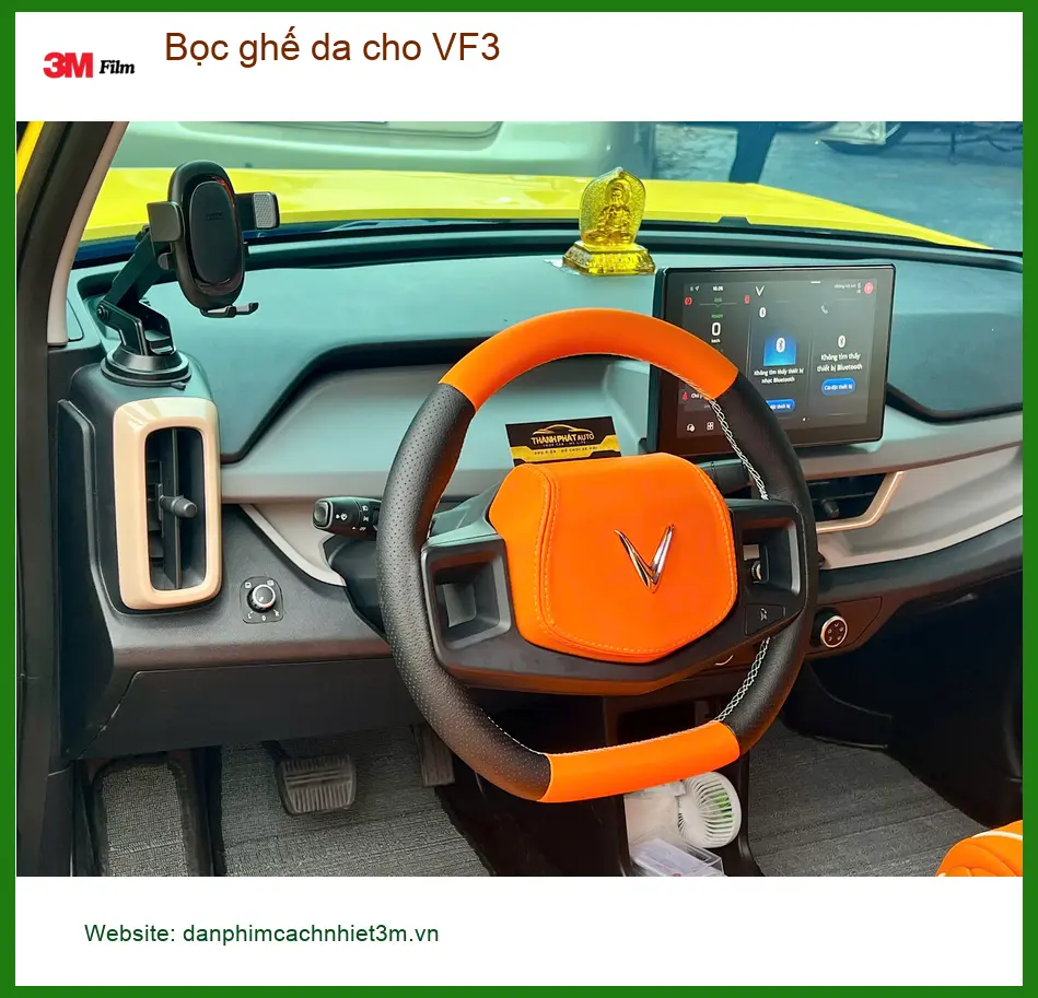 Anh Nam bọc ghế da cho VF3 tại Quận 6 để nội thất xe sạch sẽ hơn