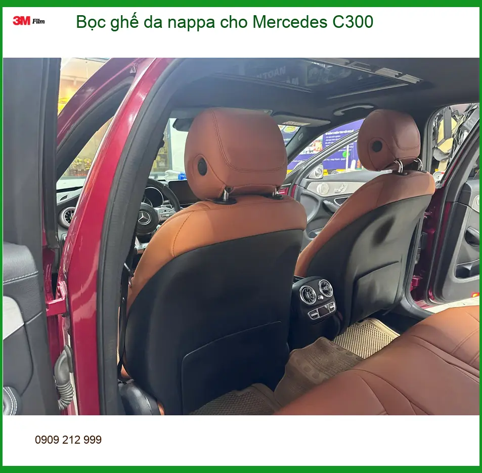 Chị Thảo bọc ghế da nappa cho Mercedes C300 tại Quận 7 để nội thất xe sang trọng hơn ảnh thực tế 3