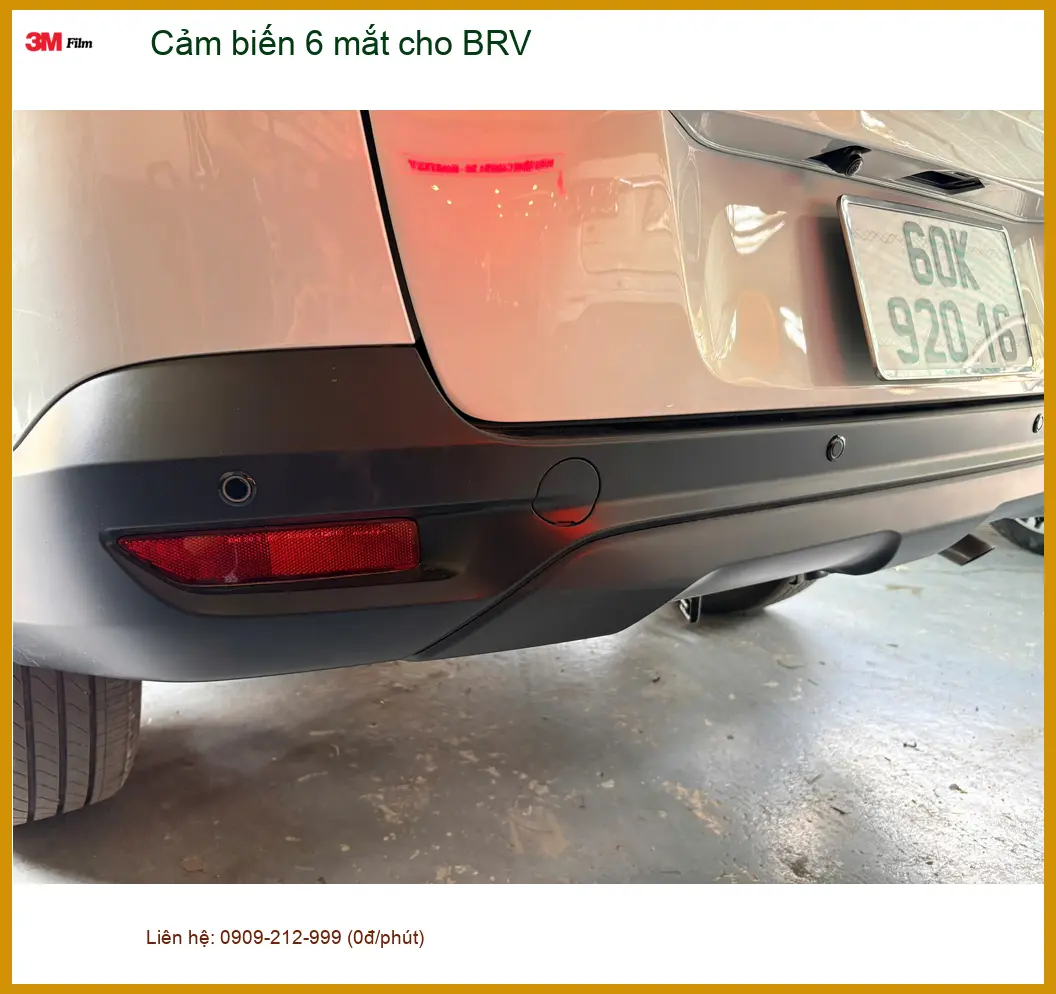 Chị Thanh lắp cảm biến 6 mắt cho Honda BRV tại Quận 5 để lái xe an toàn hơn ảnh thực tế 4