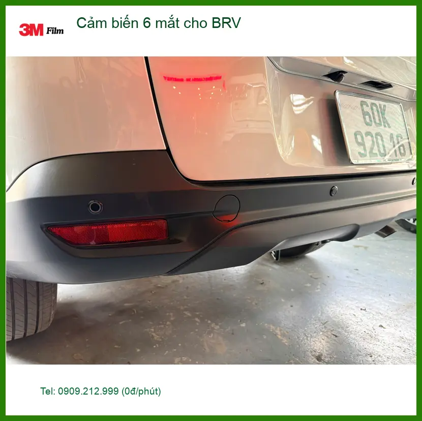 Bác Cường lắp cảm biến 6 mắt cho BRV tại Quận Gò Vấp để lùi xe an toàn hơn