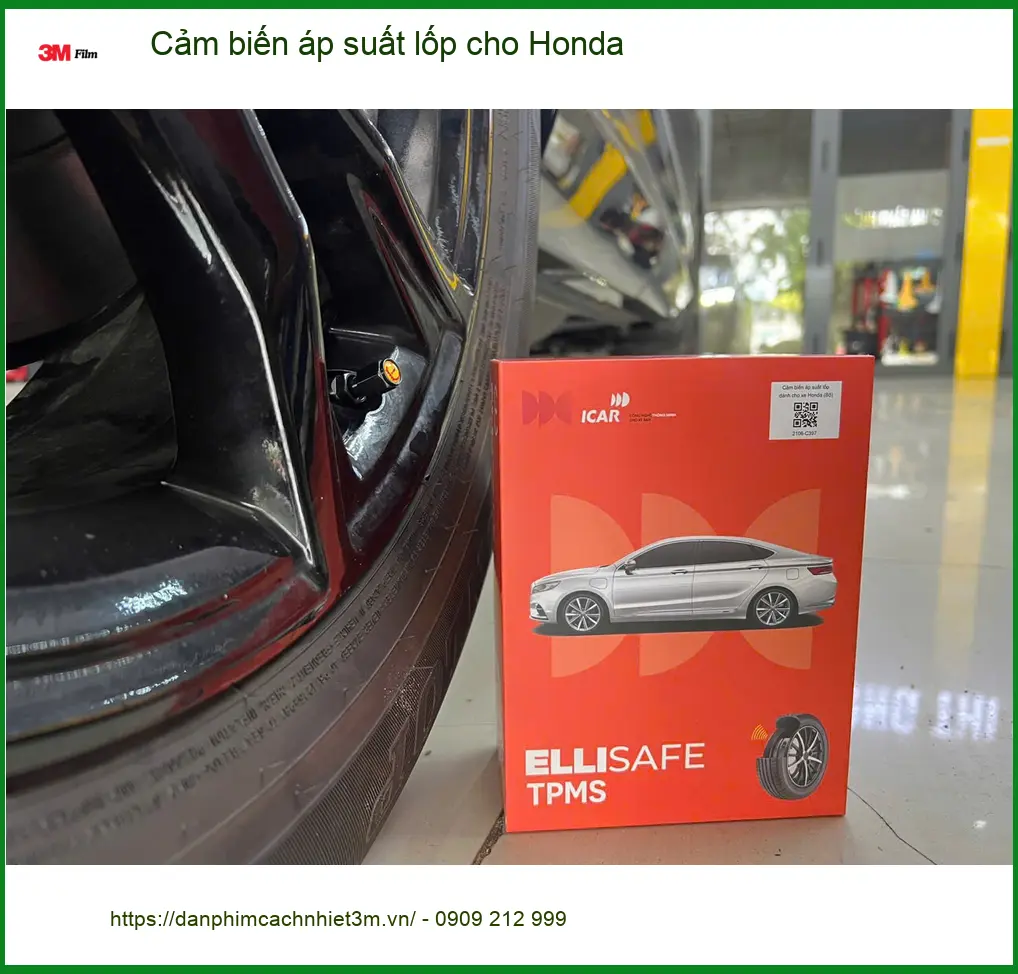 Chị Thanh lắp cảm biến áp suất lốp cho Honda Civic tại Quận Thủ Đức để an tâm hơn khi di chuyển xa ảnh thực tế 5