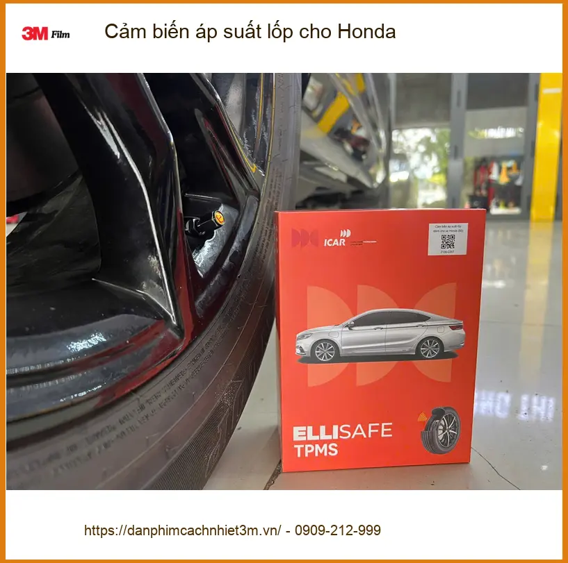Anh Tùng lắp cảm biến áp suất lốp cho Honda CR-V tại Quận 9 để lái xe an toàn hơn