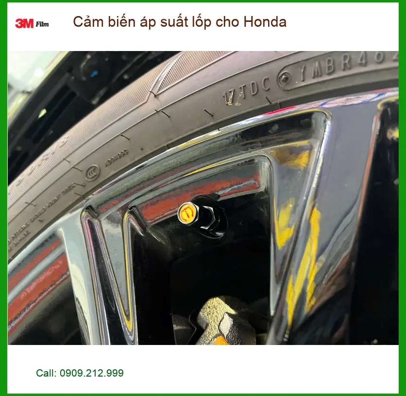 Anh Tùng lắp cảm biến áp suất lốp cho Honda CR-V tại Quận 9 để lái xe an toàn hơn ảnh thực tế 5