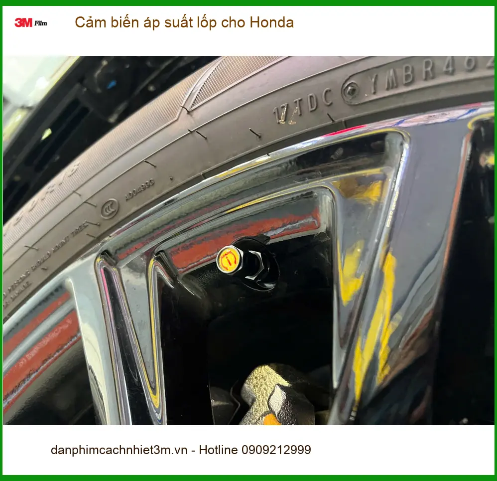 Anh Thành lắp cảm biến áp suất lốp cho Honda CR-V tại Quận Bình Thạnh để đảm bảo an toàn ảnh thực tế 3