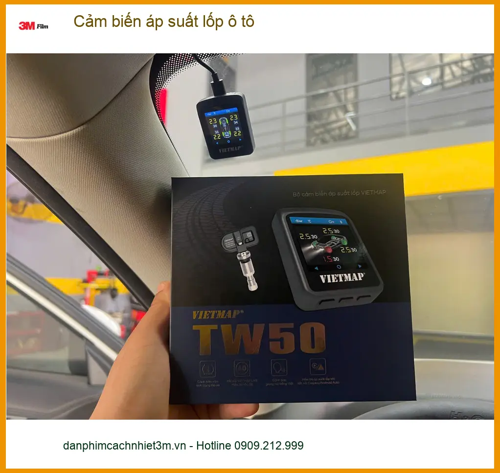 Anh Minh lắp cảm biến áp suất lốp Hyundai Accent tại Quận 5 để tránh non hơi ảnh thực tế 2