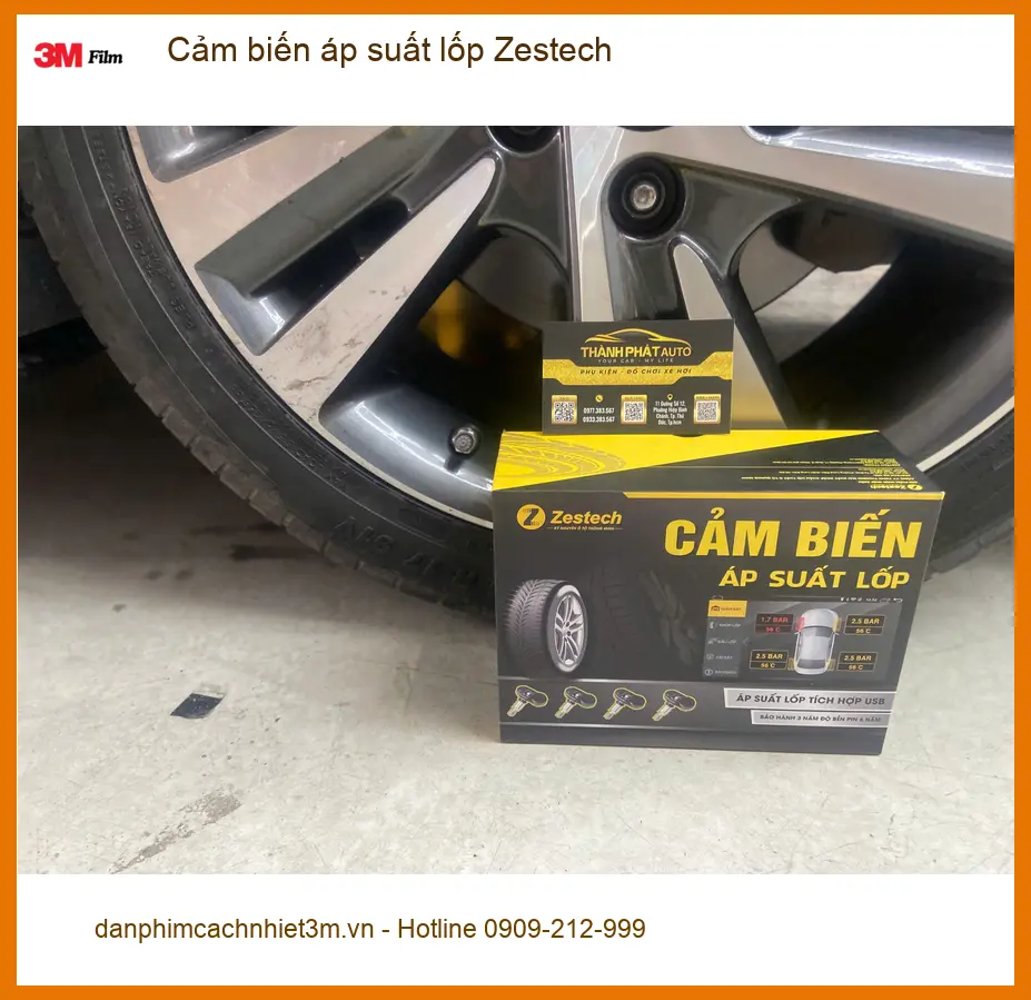 Anh Quang lắp cảm biến áp suất lốp Zestech cho Hyundai Kona tại Quận 11 ảnh thực tế 5