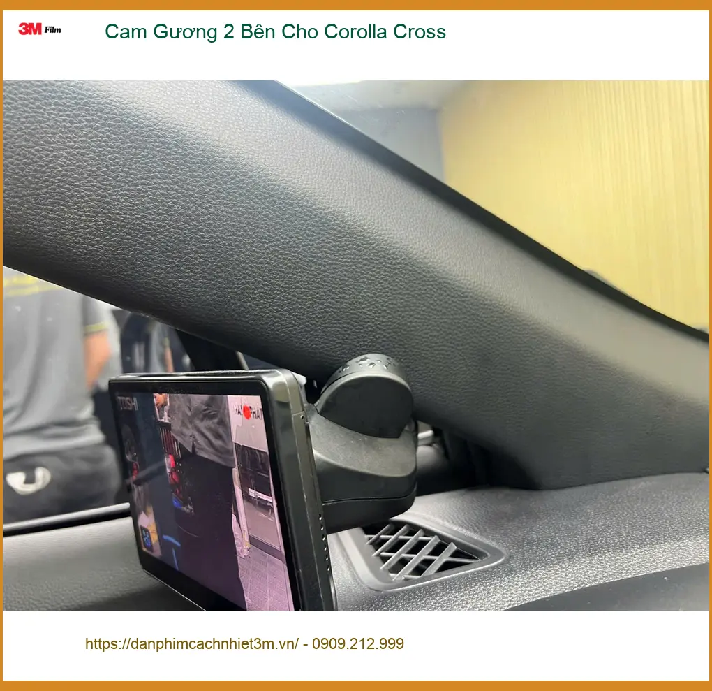 Anh Long lắp Cam Gương 2 Bên Cho Corolla Cross tại Quận Huyện Củ Chi để an tâm hơn khi lùi xe ảnh thực tế 2