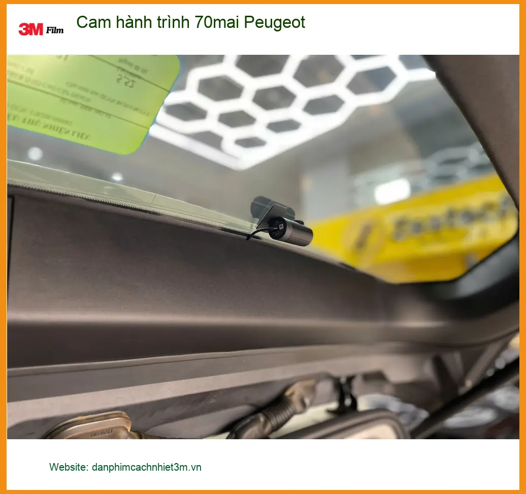 Chú Vĩnh lắp cam hành trình 70mai cho Peugeot 3008 tại Hóc Môn để đảm bảo an toàn ảnh thực tế 4