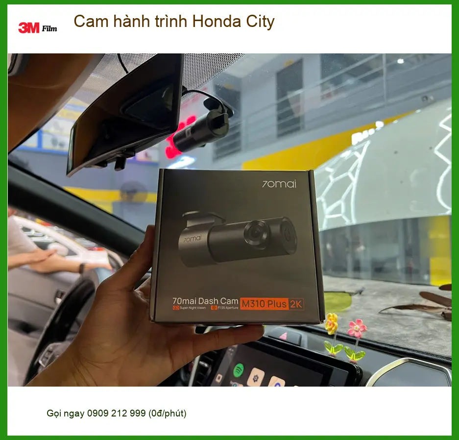 Cô Tuyết lắp cam hành trình Honda City Hóc Môn để ghi lại cảnh đẹp khi lái xe