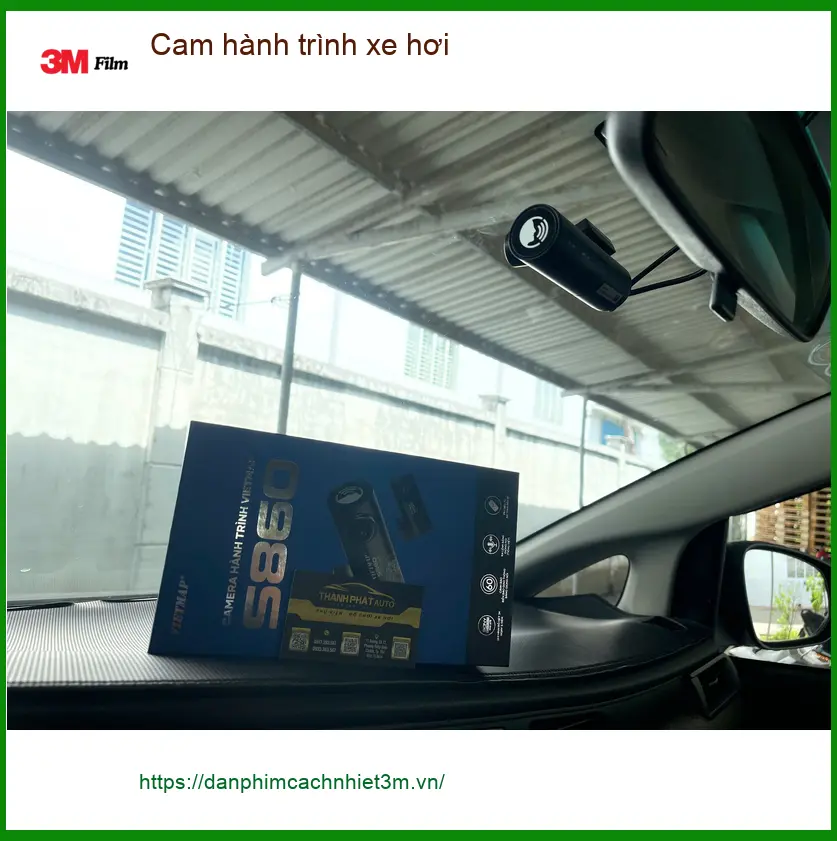 Anh Phước gắn cam hành trình xe hơi cho Kia Carnival tại Quận 11 ảnh thực tế 4