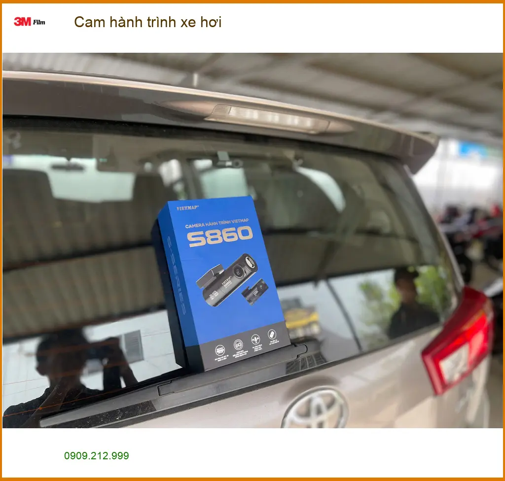 Chú Long lắp Cam hành trình xe hơi cho Ford Everest tại Hóc Môn tránh rủi ro trên đường ảnh thực tế 3