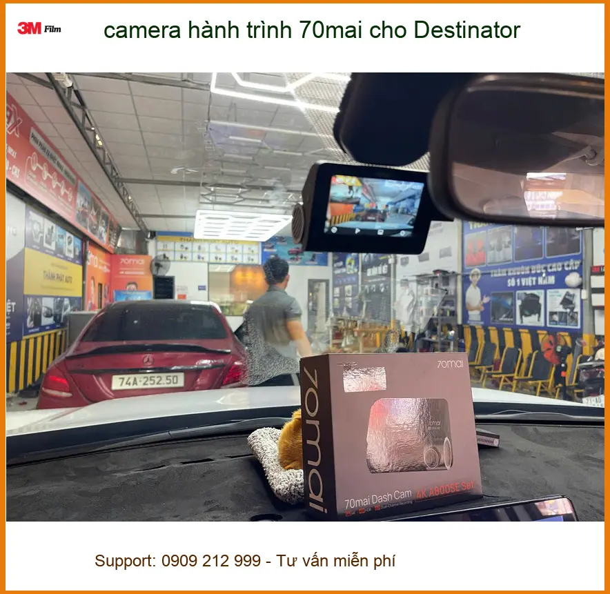 Chú Hùng lắp camera hành trình 70mai cho Toyota Fortuner ở Bình Chánh
