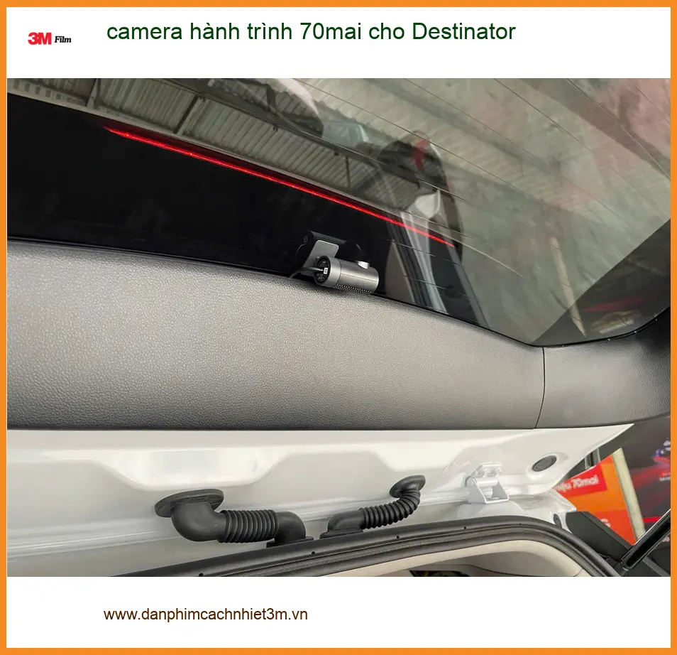 Anh Đức Minh lắp camera hành trình 70mai cho Hyundai Santa Fe ở Quận 2 ảnh thực tế 2