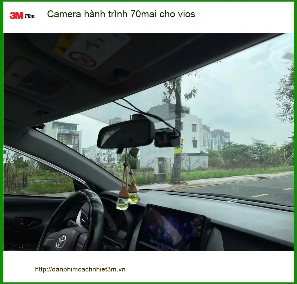 Anh Tấn lắp Camera hành trình 70mai cho Vios tại Quận 9 để lái xe an tâm