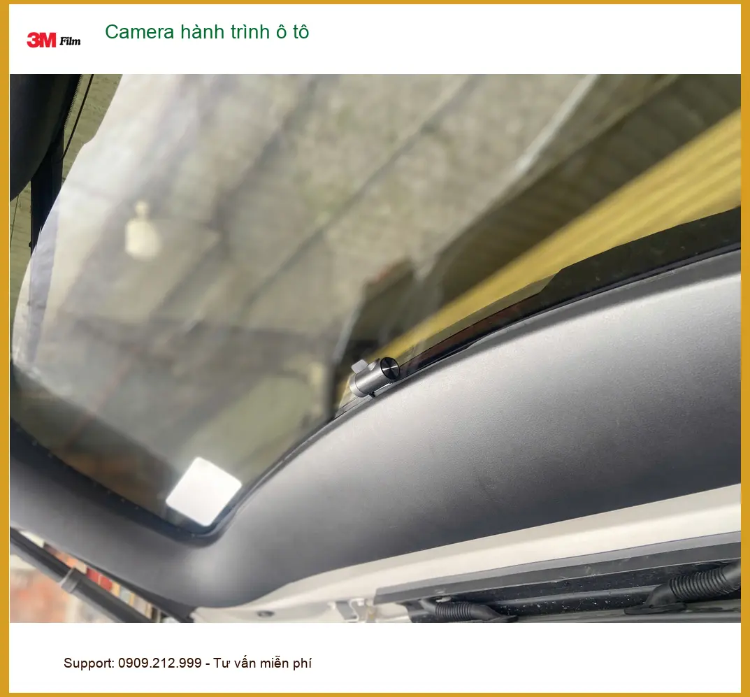 Chị Mai Anh lắp Camera hành trình ô tô Hyundai Creta tại Quận 2 để ghi lại hành trình rõ nét ảnh thực tế 2
