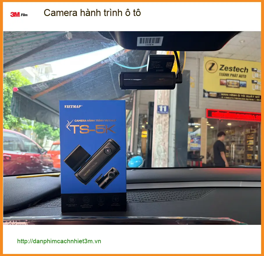 Chị Thảo lắp Camera hành trình ô tô cho Kia Seltos tại Quận 12