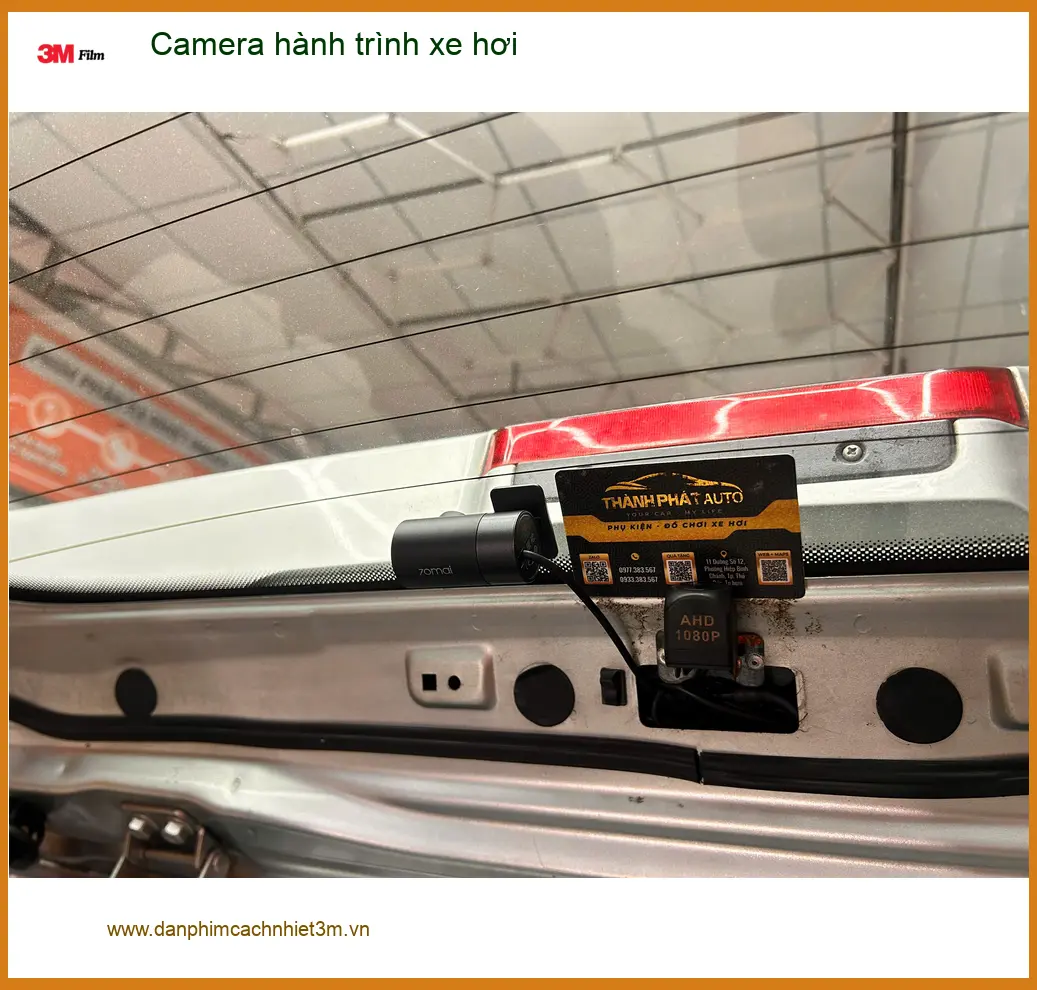 Anh Tuấn Kiệt lắp Camera hành trình xe hơi Kia K3 tại Hóc Môn ghi lại lộ trình an toàn.