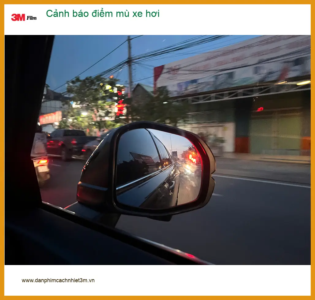 Chị Thanh lắp cảnh báo điểm mù cho Hyundai Accent tại Quận Huyện Nhà Bè