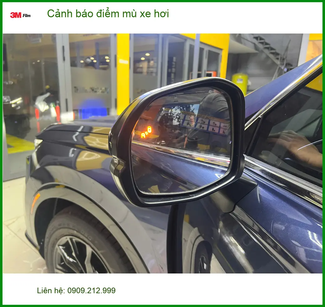 Anh Quang lắp cảnh báo điểm mù xe hơi cho Hyundai Elantra tại Quận 7
