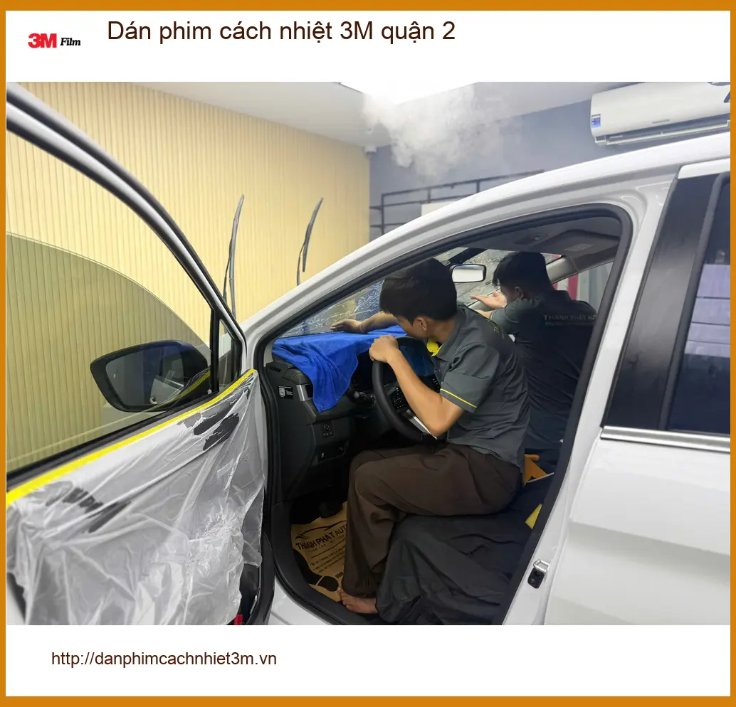 Trung Tâm Thi Công Dán Phim Cách Nhiệt Ô Tô 3M Quận 2 - Lắp Đặt Uy Tín TPHCM