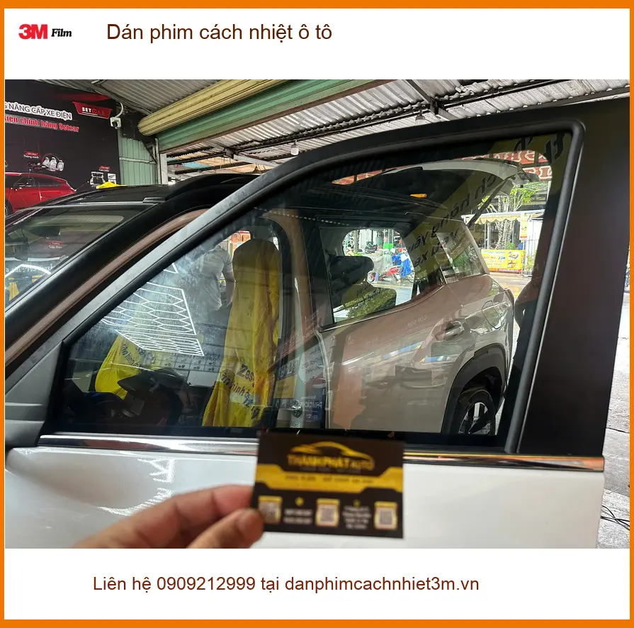 Anh Lộc dán phim cách nhiệt ô tô Honda CR-V tại Nhà Bè chuẩn bị đón hè nắng gắt ảnh thực tế 5