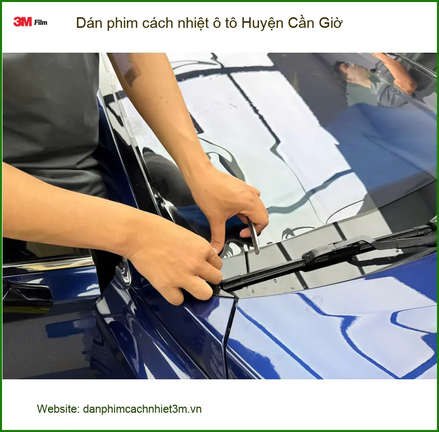 Nơi Dán Phim Cách Nhiệt Ô Tô phim cách nhiệt ô tô Huyện Cần Giờ - Giá Tốt TPHCM ảnh thực tế 2