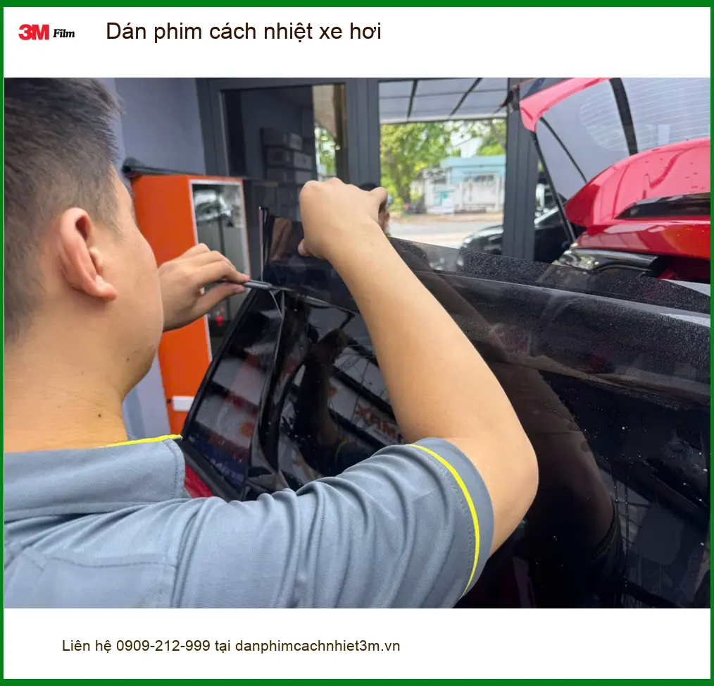 Anh Minh dán phim cách nhiệt xe hơi Kia Carnival Quận 2 chống nóng hiệu quả