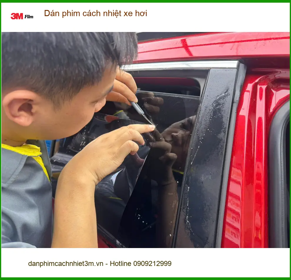 Anh Tấn dán phim cách nhiệt Honda HR-V tại Hóc Môn chống nóng ảnh thực tế 3