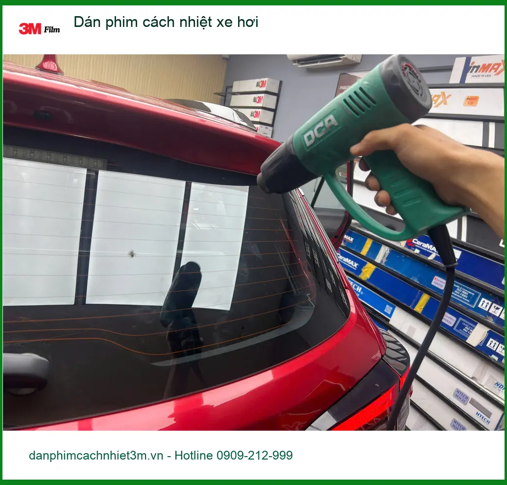 Anh Trọng dán phim cách nhiệt xe hơi Hyundai Creta tại Bình Chánh tránh nóng gay gắt ảnh thực tế 3