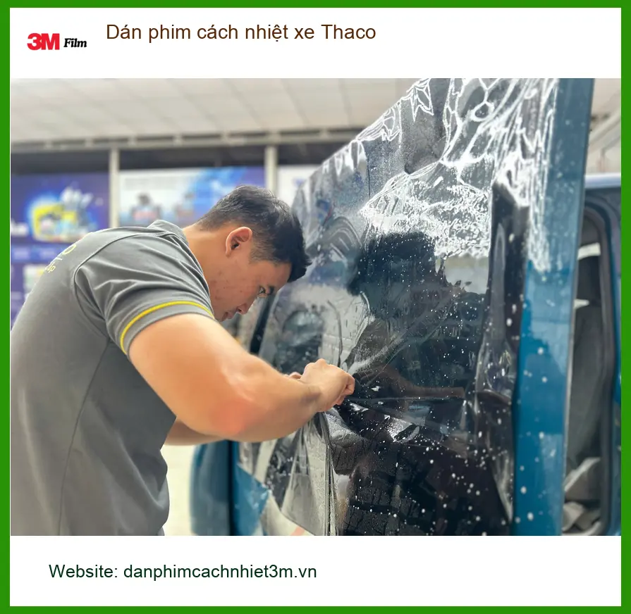 Anh Cường dán phim cách nhiệt xe Thaco Towner Quận 6 chống nóng hiệu quả ảnh thực tế 3
