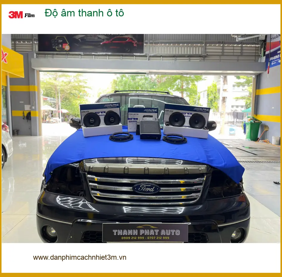 Anh Khải độ âm thanh ô tô Hyundai Accent tại Quận Bình Tân để nghe nhạc hay hơn