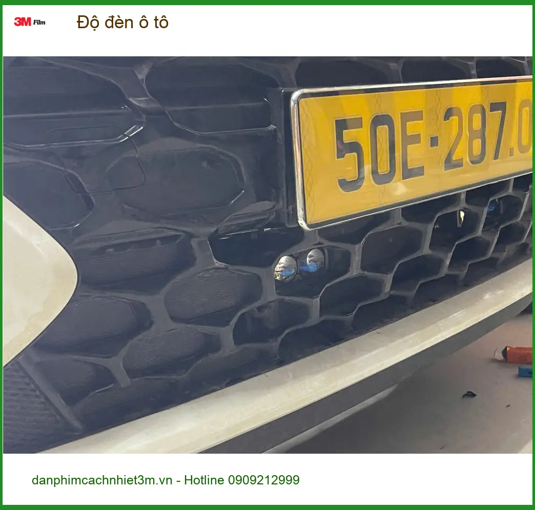 Anh Khải độ đèn ô tô Hyundai Creta tại Quận Tân Bình vì đèn zin quá yếu khi đi đêm