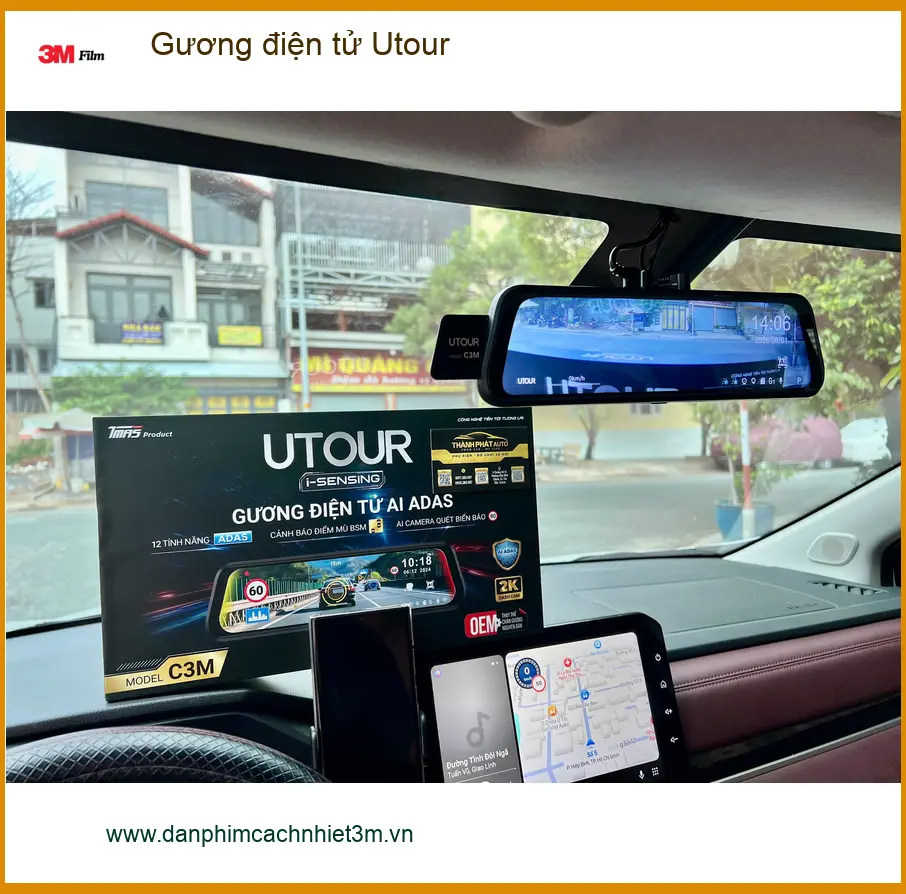 Anh Quang Huy lắp Gương điện tử Utour cho Hyundai Creta ở Quận 2 để quan sát rõ hơn ảnh thực tế 3